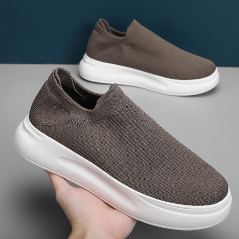 Tênis Slip-On Masculino Minimalista em Malha Premium - Will