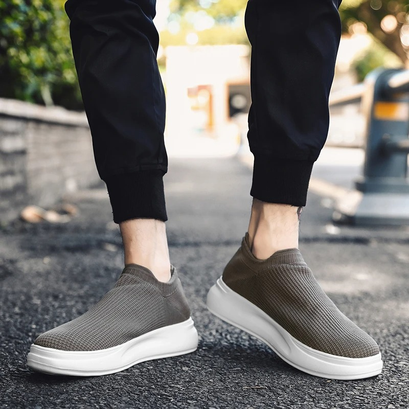 Tênis Slip-On Masculino Minimalista em Malha Premium - Will