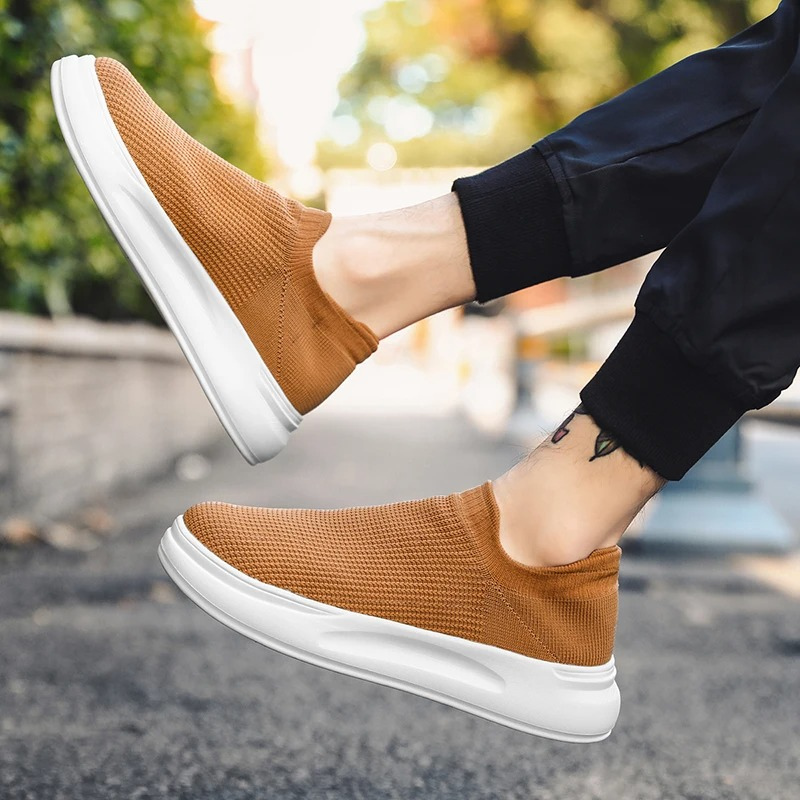 Tênis Slip-On Masculino Minimalista em Malha Premium - Will