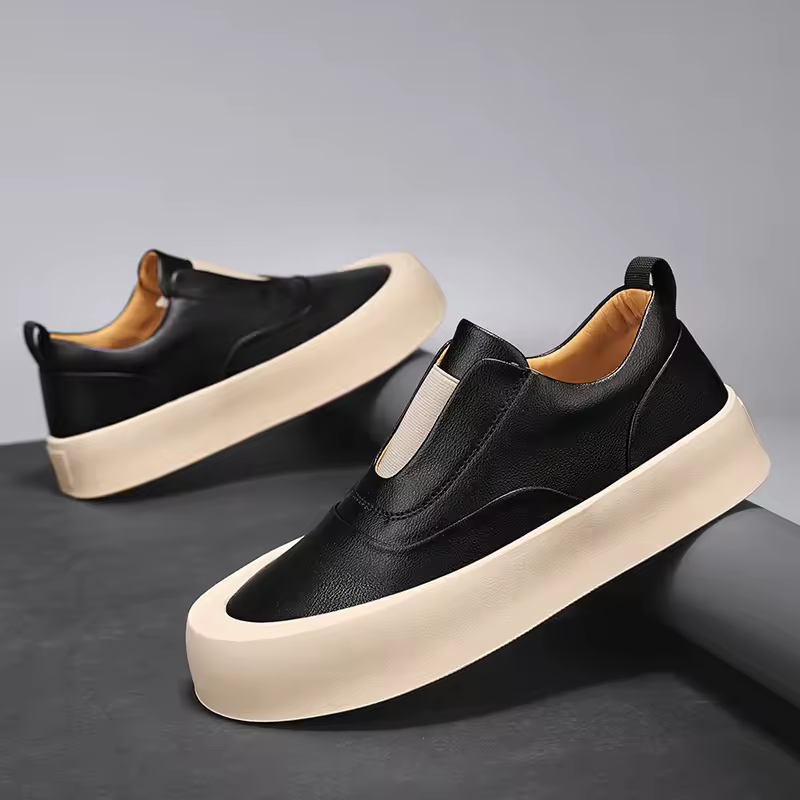 Tênis Casual Slip-On em Couro e Confortável - Kylian