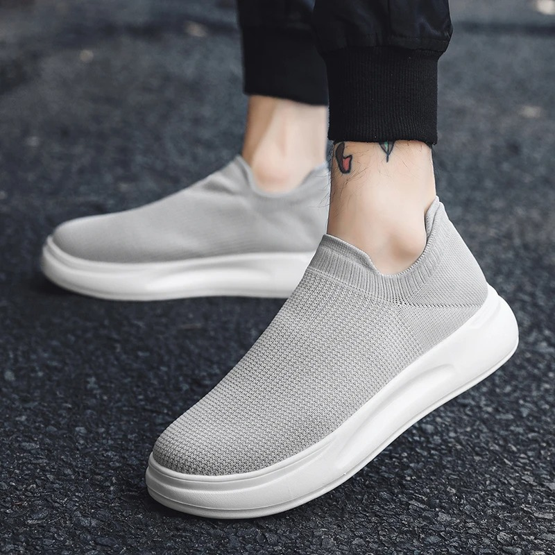 Tênis Slip-On Masculino Minimalista em Malha Premium - Will