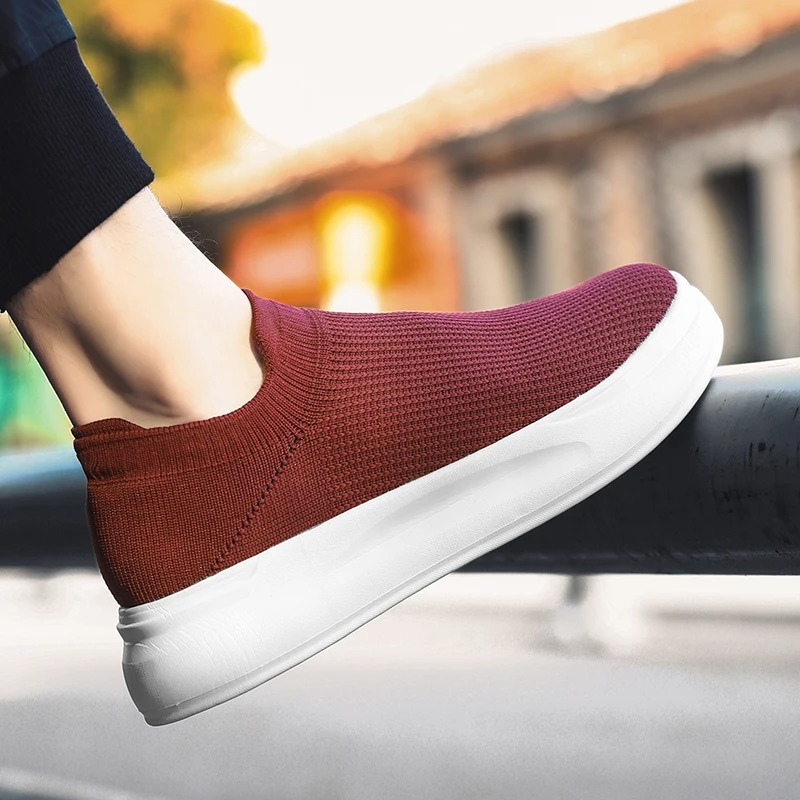 Tênis Slip-On Masculino Minimalista em Malha Premium - Will