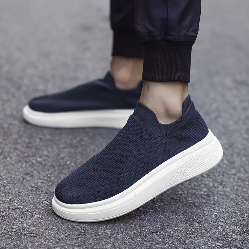 Tênis Slip-On Masculino Minimalista em Malha Premium - Will