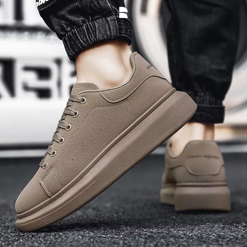 Tênis Masculino Plataforma Minimalista - Alexander