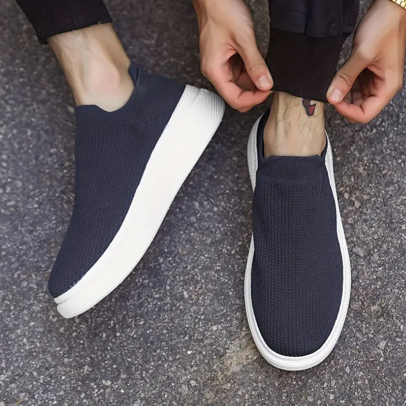 Tênis Slip-On Masculino Minimalista em Malha Premium - Will
