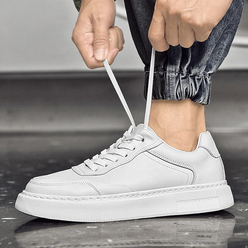 Tênis Casual Masculino em Couro Legítimo - Silvan