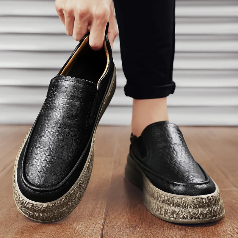 Tênis Masculino Slip-On Casual em Couro - Damien