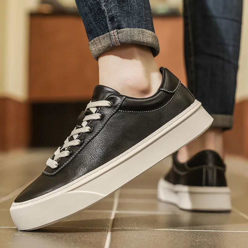 Tênis Masculino Casual em Couro Legítimo - Romano