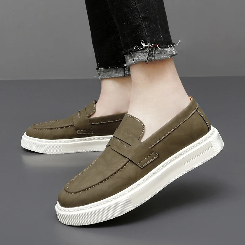 Mocassim Casual Masculino com Solado Leve – Adrian