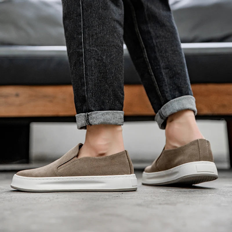 Mocassim Masculino Casual em Camurça - Duque