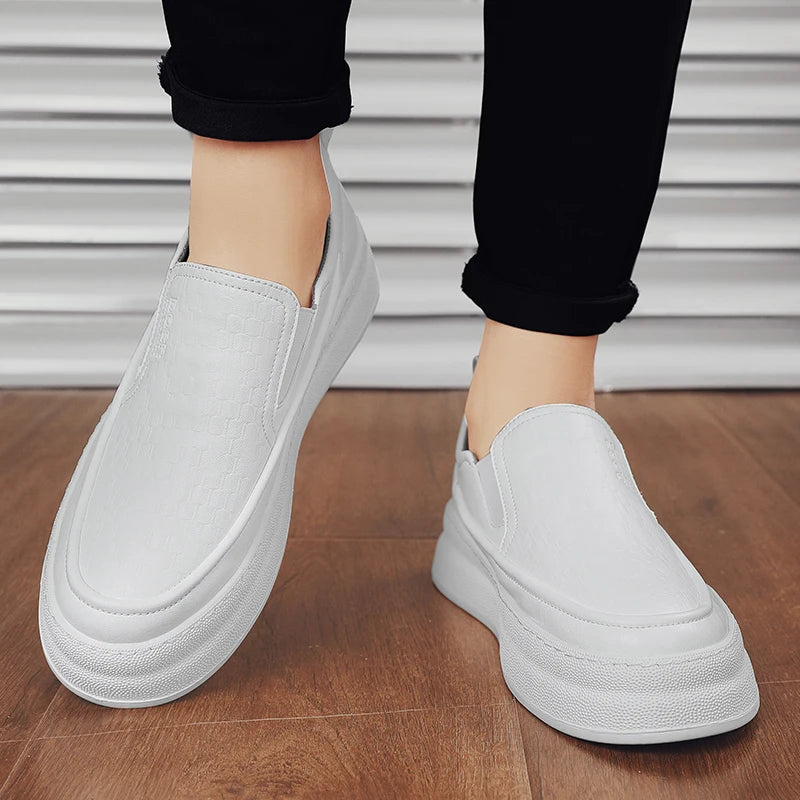 Tênis Masculino Slip-On Casual em Couro - Damien
