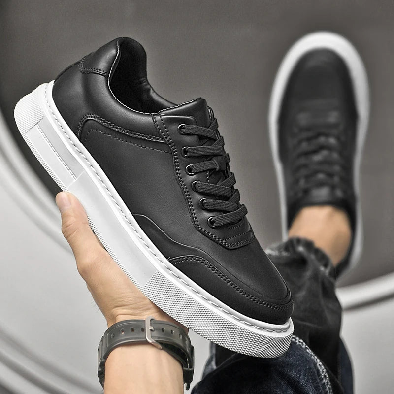 Tênis Casual Masculino em Couro Legítimo - Silvan