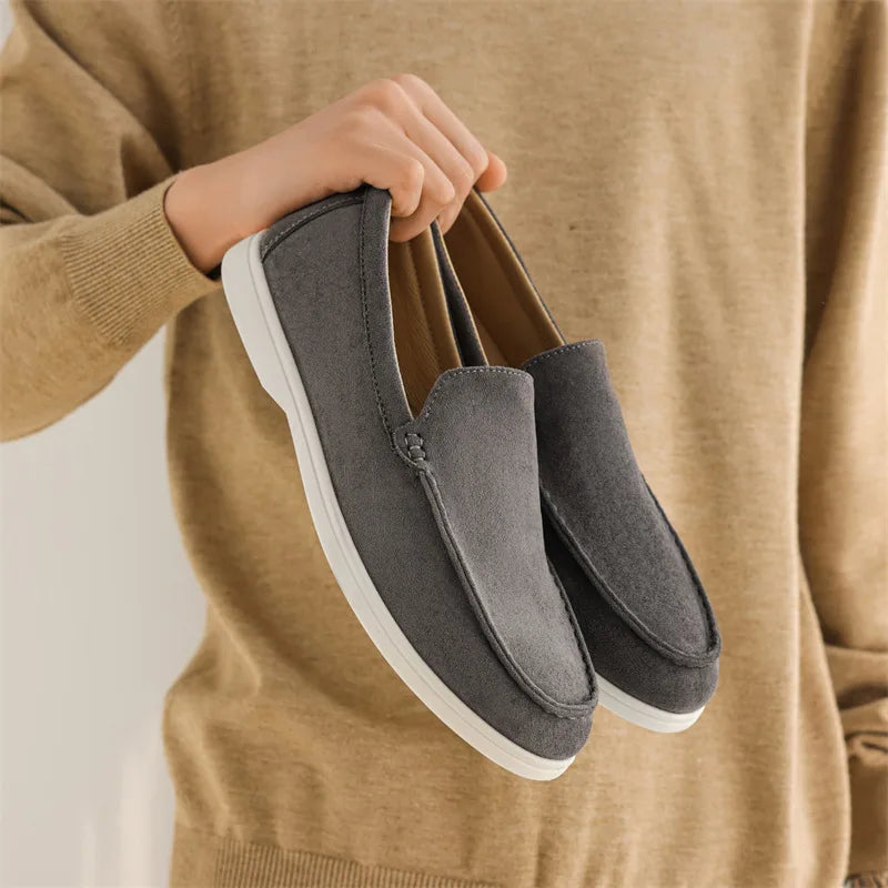 Mocassim Casual Masculino em Camurça com Solado Leve – Evan