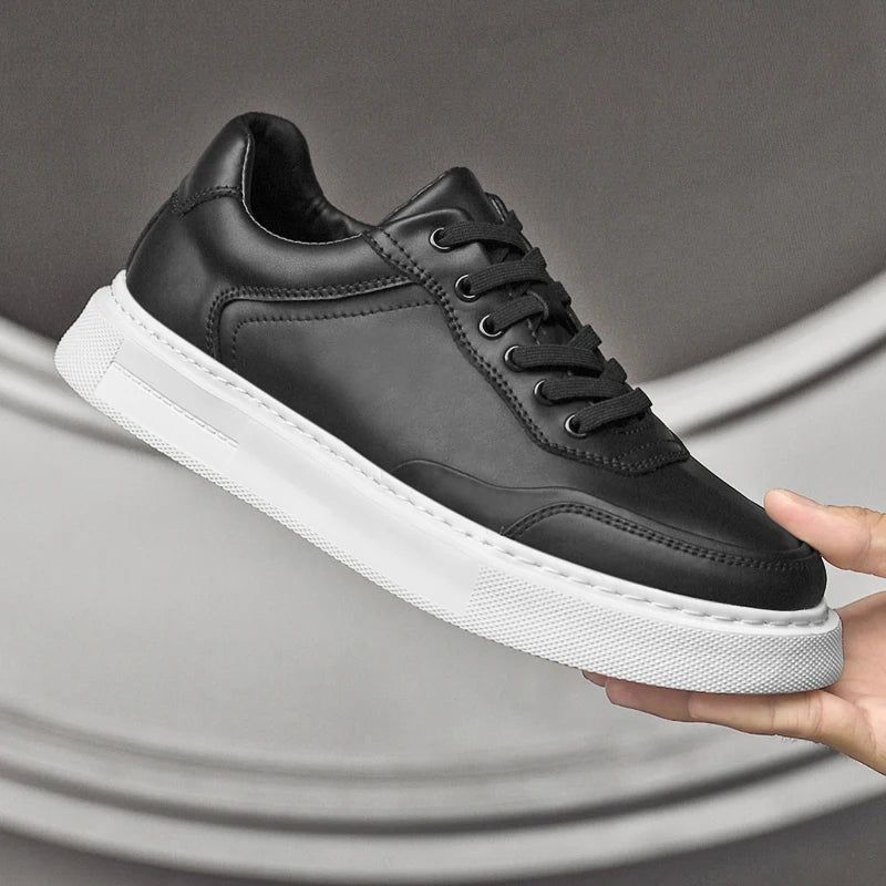 Tênis Casual Masculino em Couro Legítimo - Silvan