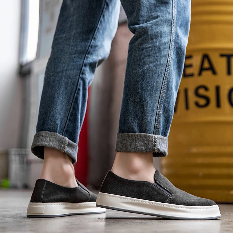 Mocassim Masculino Casual em Camurça - Duque