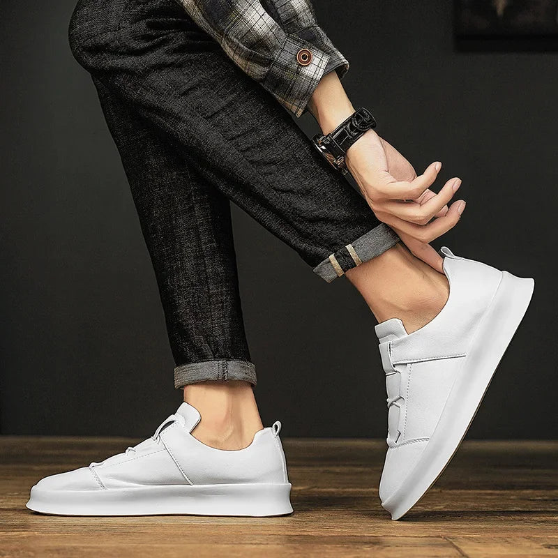 Tênis Masculino Casual Slip-On em Couro e Leve - Vittorio