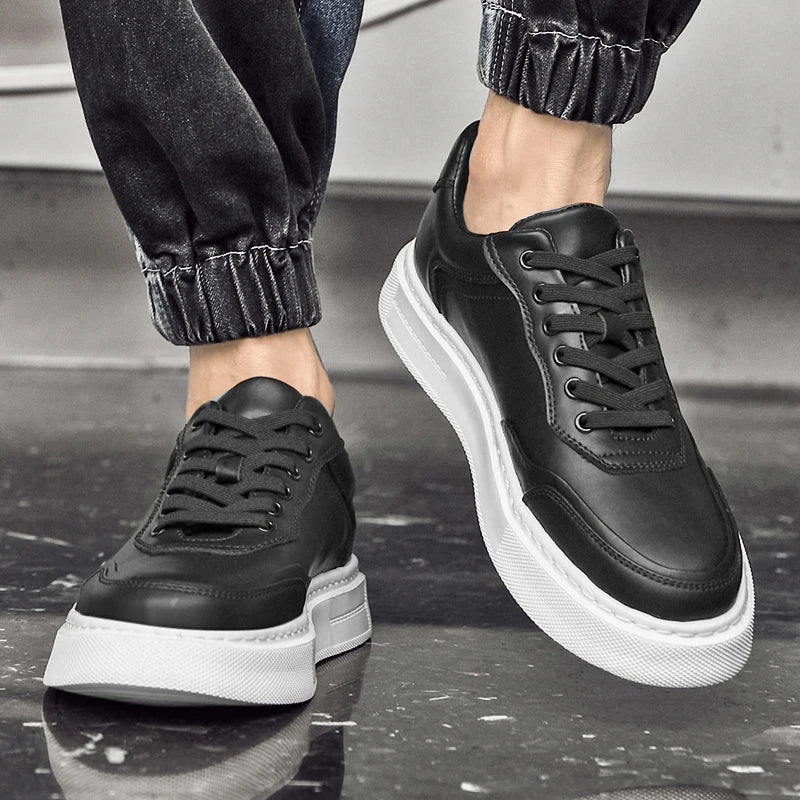 Tênis Casual Masculino em Couro Legítimo - Silvan