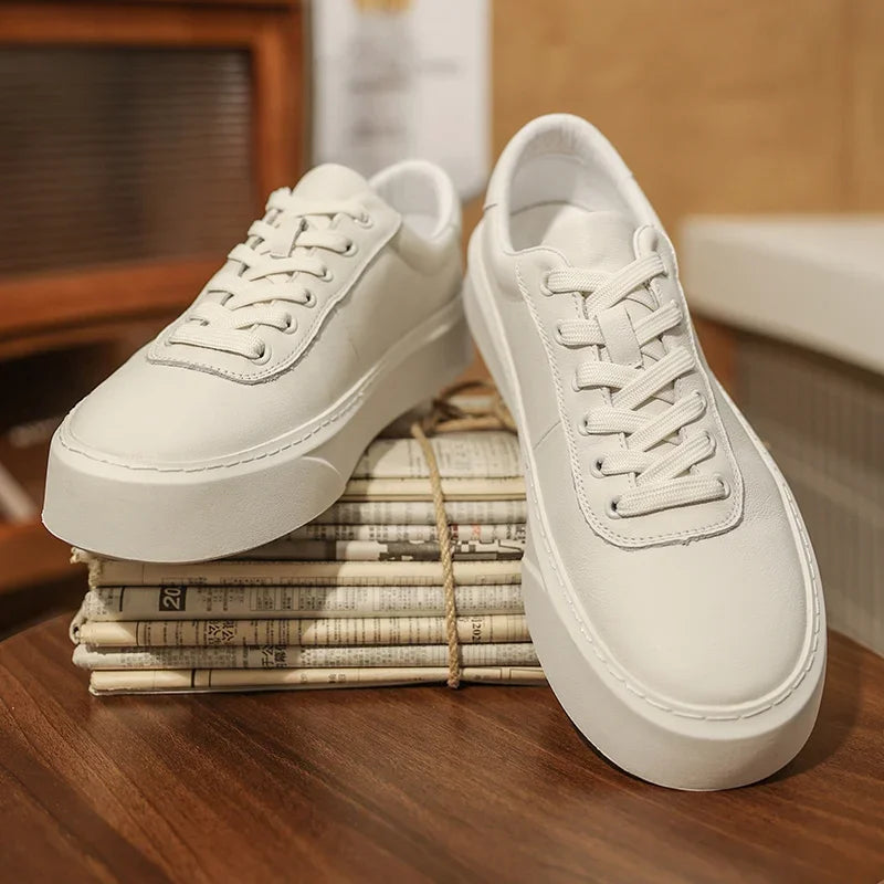 Tênis Masculino Casual em Couro Legítimo - Romano