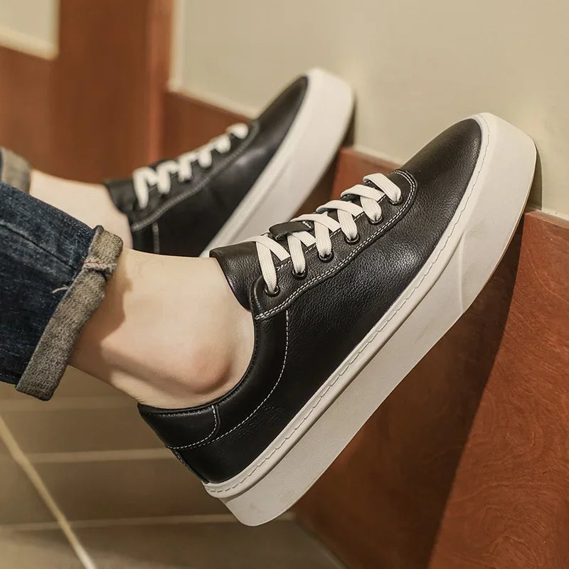 Tênis Masculino Casual em Couro Legítimo - Romano