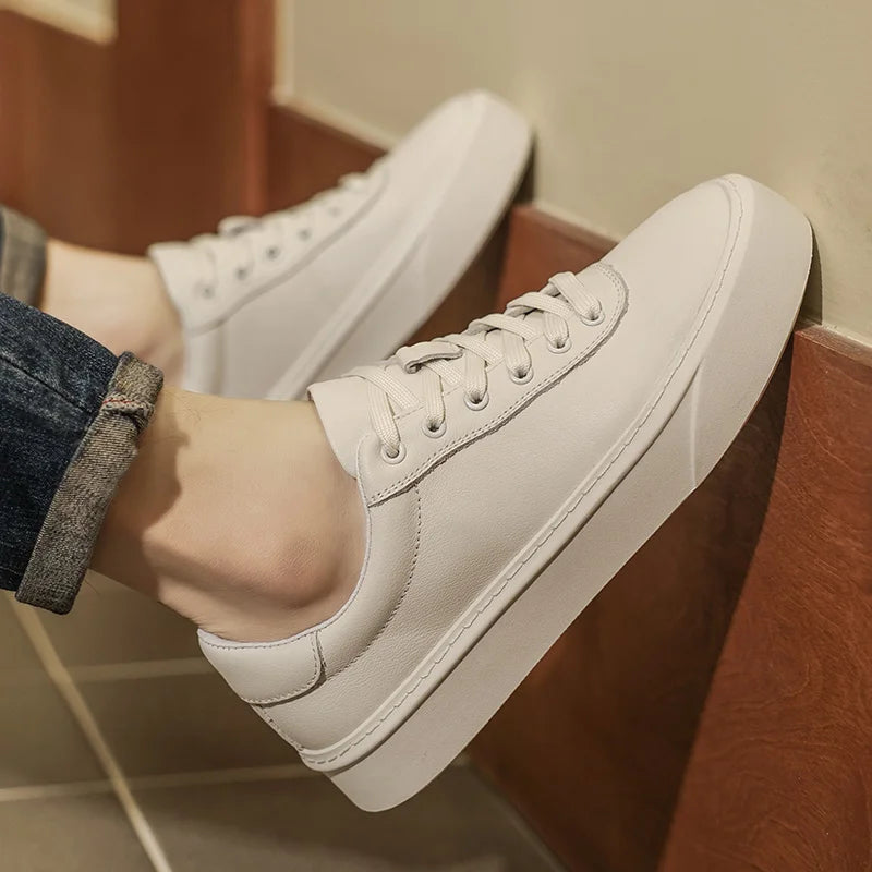 Tênis Masculino Casual em Couro Legítimo - Romano