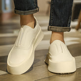 Tênis Masculino Slip-On em Couro Legítimo – Moscou | Outlet
