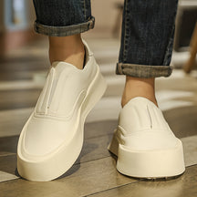 Tênis Masculino Slip-On em Couro Legítimo – Moscou | Outlet