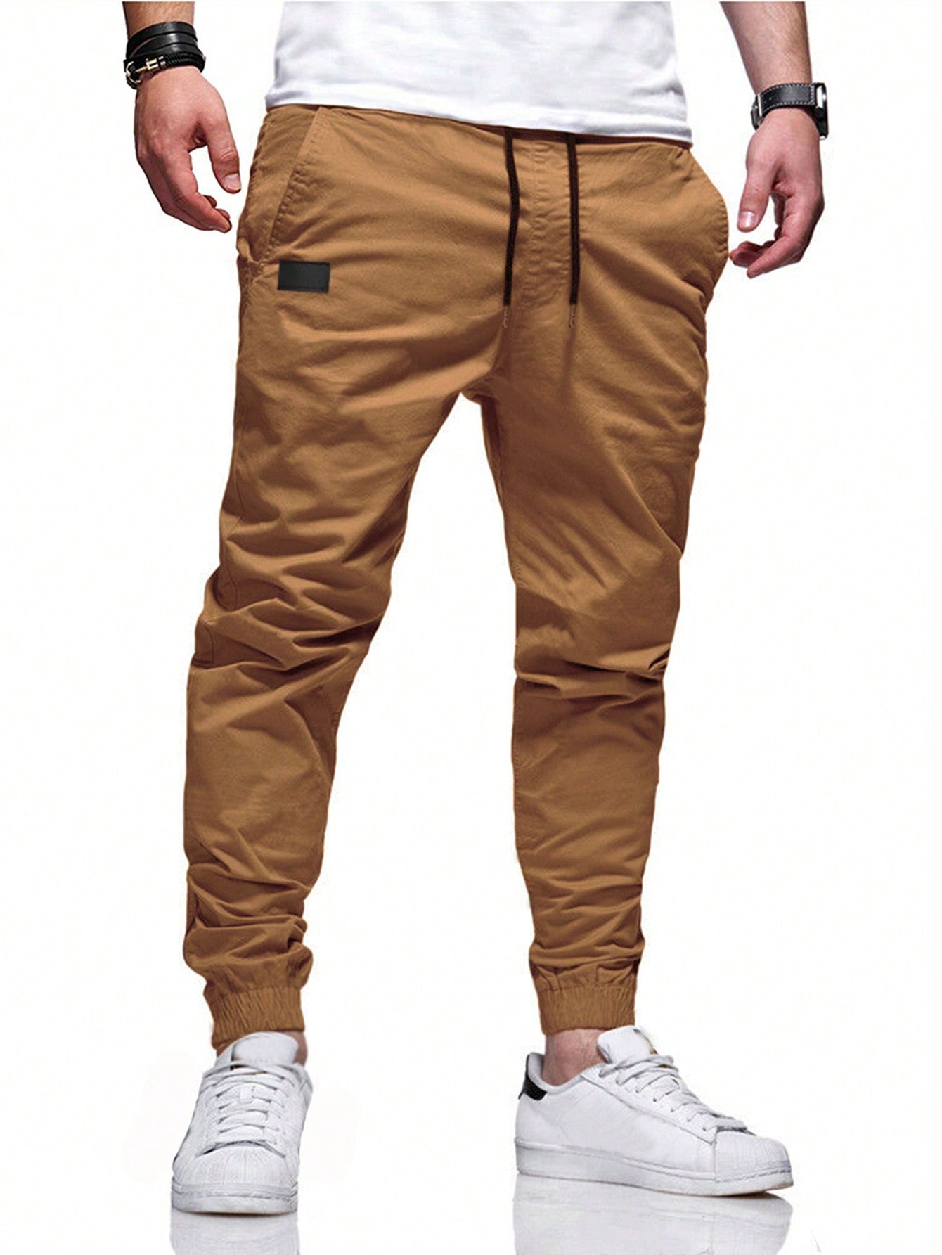 Calça Masculina Jogger em Poliéster com Cordão