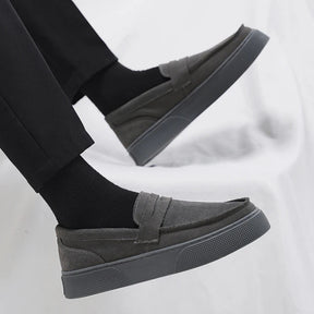 Mocassim Masculino Slip-On em Couro Premium – Torino