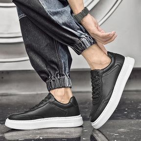 Tênis Casual Masculino em Couro Legítimo - Silvan