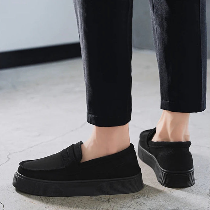Mocassim Masculino Slip-On em Couro Premium – Torino
