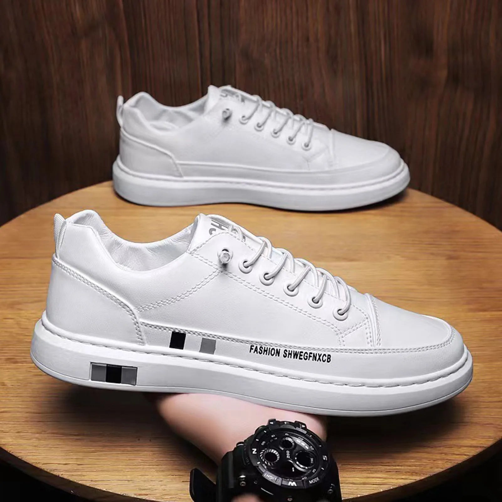 Tênis Masculino Casual em Couro Low-Cut - Marcel