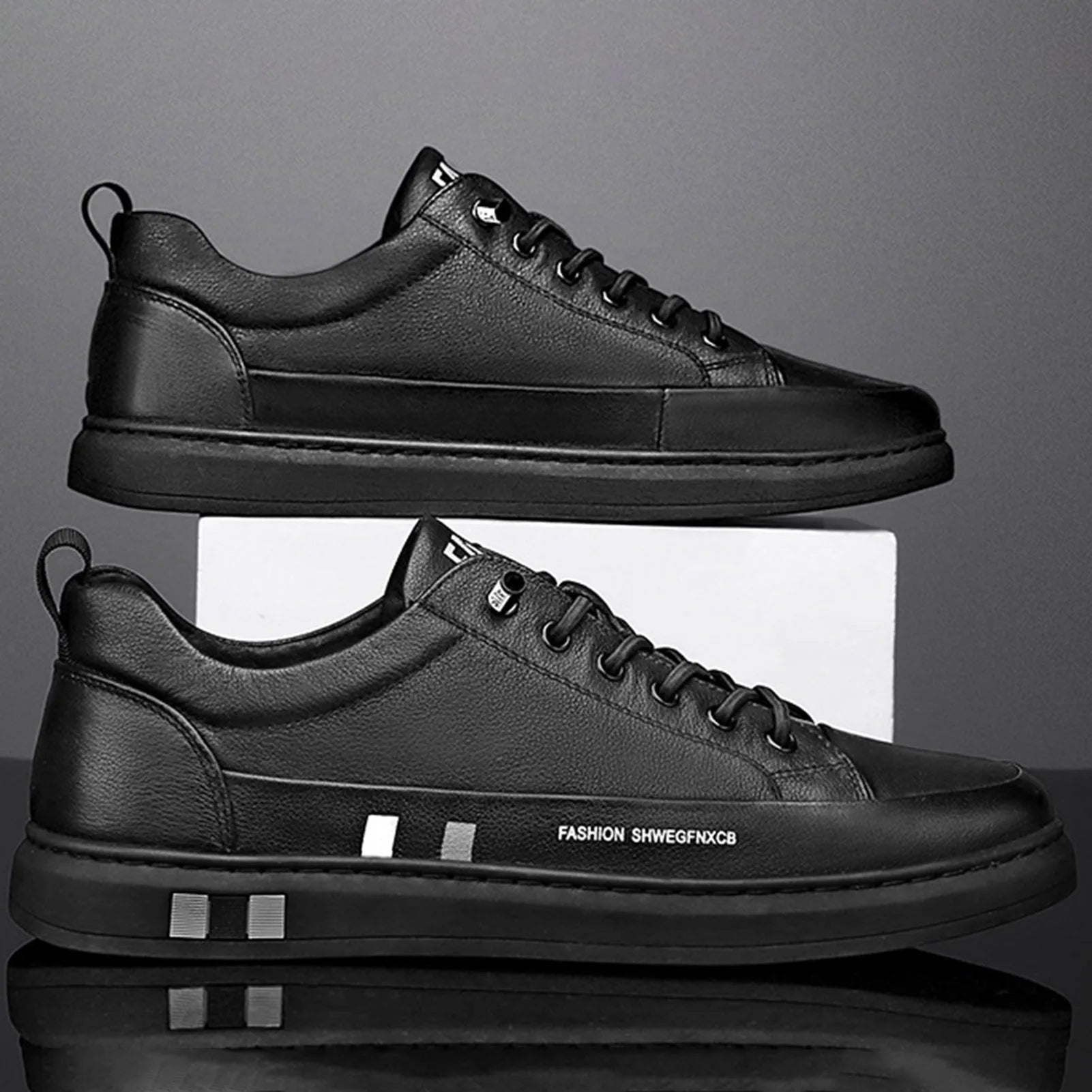 Tênis Masculino Casual em Couro Low-Cut - Marcel