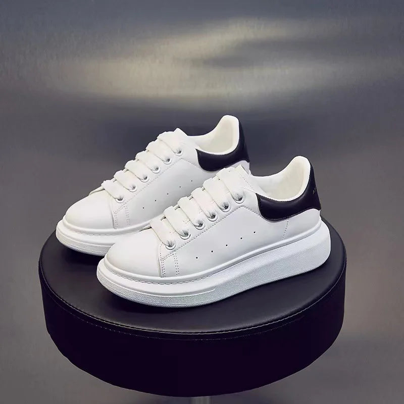 Tênis Masculino Plataforma em Couro Minimalista - Sanches